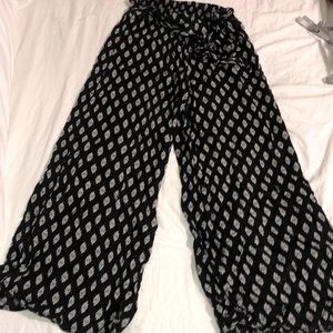 Printed flare pants